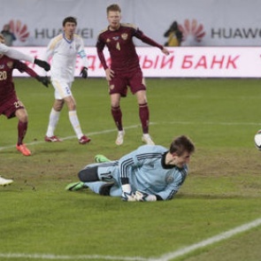 Сборная России второй раз подряд сыграла без забитых мячей