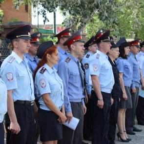 Около 100 полицейских обеспечат охрану общественного порядка в День города