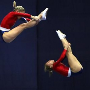 Спортсмены из Красноярска победили в международных соревнованиях по акробатике