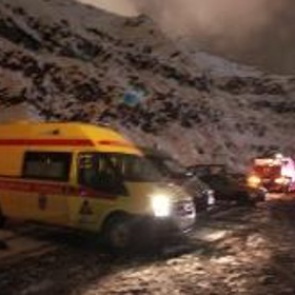 В кузбасском разрезе горная порода обрушилась на технику с рабочими