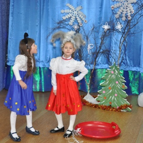 В детской театральной студии «Маска» состоялся премьерный показ спектакля "Коза-дереза"