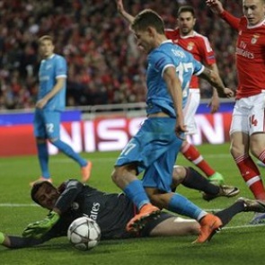 «Зенит» проиграл «Бенфике» в первом матче 1/8 финала Лиги чемпионов