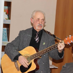 В ачинской библиотеке вспомнили талантливого земляка