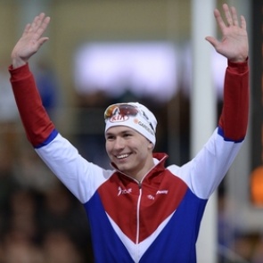 Попавшийся на мельдонии конькобежец Кулижников победил в зачете КМ