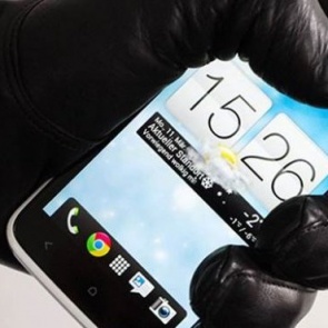 В Ачинске полицейские возбудили уголовное дело по факту кражи смартфона