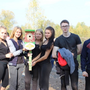 В Ачинске сотрудники полиции совместно с учащимися правового класса приняли участие в экологической акции