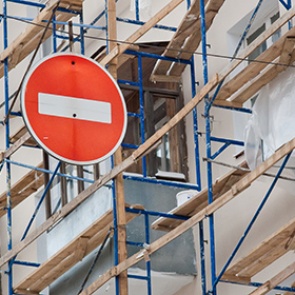 Капитальный ремонт кровли в школе №15 завершится 15 декабря 2016 года