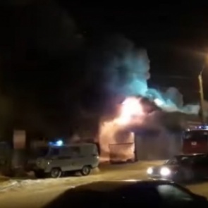 На рынке КрасТЭЦ произошел крупный пожар