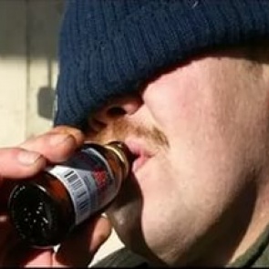 В России запретили продавать спиртовые лосьоны