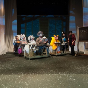 Премьера «Снегуркиной школы» состоялась в ачинском драмтатре