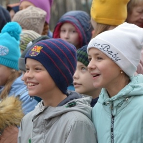 В Ачинске большим праздником открылся обновленный парк Победы