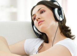 Еще на полчаса: «ВКонтакте» и «Одноклассники» снова урезали лимит на прослушивание музыки