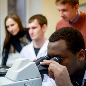 Каждому пятому иностранцу откажут в работе в России