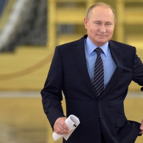 Путин подал документы в ЦИК