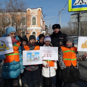 Госавтоинспекция призывает родителей уделить особое внимание безопасности детей в новогодние праздники