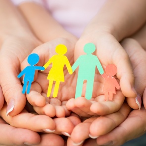В России упростили порядок усыновления