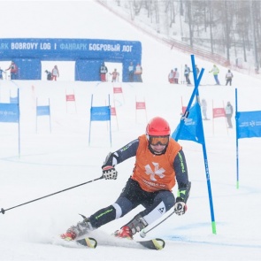 В «Бобровом логе» горнолыжники и сноубордисты поборются в финале Кубка Фанпарка