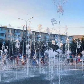 Сегодня на время праздничного открытия городского фонтана в центре Ачинска ограничат транспортное движение