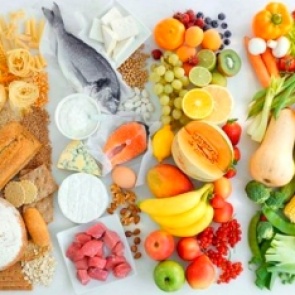 Есть всем! Названы десять самых полезных зимой фруктов и овощей