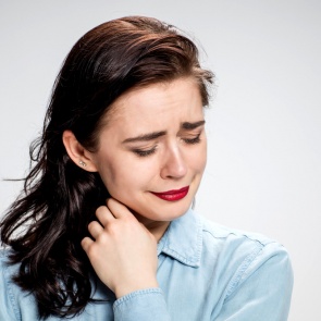 Постоянно хочется плакать: основные причины, методы лечения