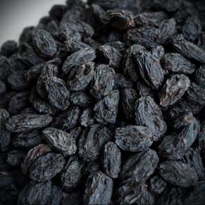 ЧЕМ ПОЛЕЗЕН ИЗЮМ ДЛЯ ЗДОРОВЬЯ