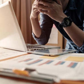 Что такое офисный синдром?