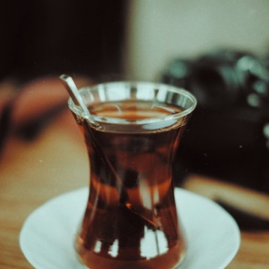 Черный чай: польза для здоровья и возможные риски