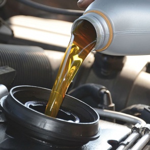 Какое масло залить на лето в двигатель