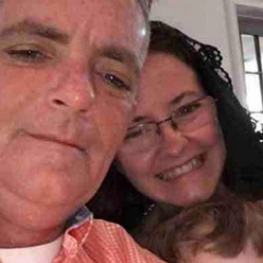 Мужчина попал в больницу с симптомами гриппа и лишился кожи