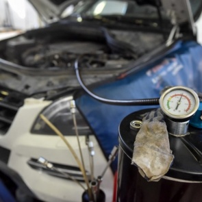 Накат на самокат: сигвеи и моноколеса могут приравнять к мопедам