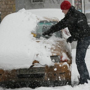 Водителям объяснили главные ошибки при прогреве автомобиля зимой