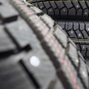 В России захотели изменить правила использования шипованных шин
