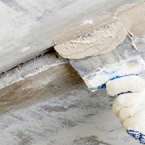 Как заделать швы на потолке