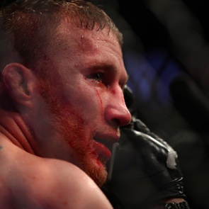 Фергюсону предложили соперника на замену Нурмагомедову