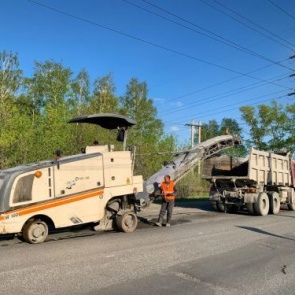Администрация Ачинска прорабатывает варианты дополнительного финансирования для продолжения ямочного дорожного ремонта