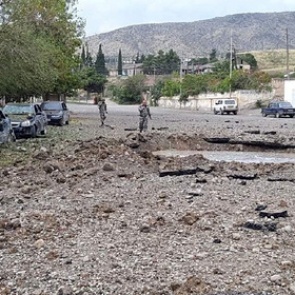 Путин, Трамп и Макрон выступили с заявлением по Карабаху