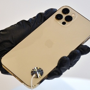 Сотрудник Google обнаружил в iPhone опасную уязвимость