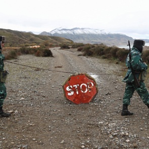Армения и Азербайджан начали обмен пленными