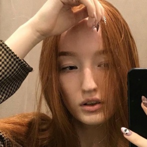 Юная боксерша с рыжими волосами выиграла в конкурсе «Звезда Красноярска». Теперь она поедет в Сочи