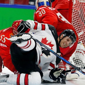 Канада разгромила Россию со счетом 5:0 в полуфинале молодежного ЧМ