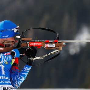 Российские биатлонисты выиграли смешанную эстафету на Кубке мира