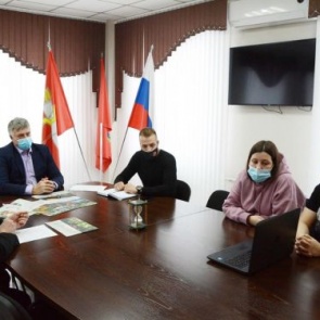 4000 участников и 14 креативных мероприятий: молодёжь Ачинска представила спикеру горсовета свой уникальный план общегородских проектов