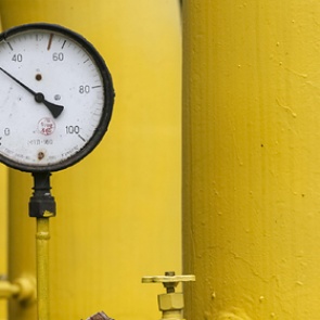 Франция стала экстренно скупать российский газ