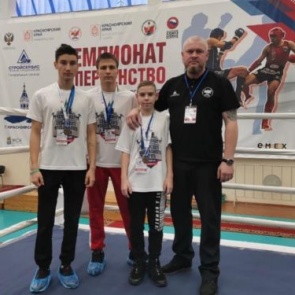 Тай-боксеры Ачинска завоевали бронзовую медаль на чемпионате СФО в краевой столице