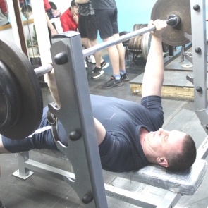 В Ачинске прошли традиционные состязания по пауэрлифтингу