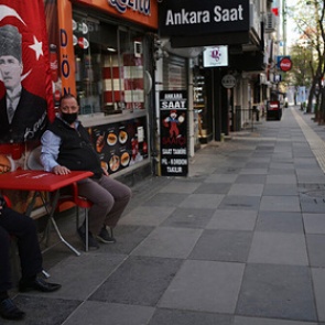 Эрдоган объявил о введении в Турции полного локдауна