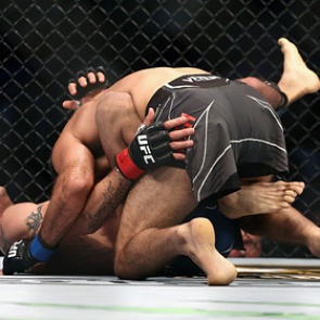 Глава UFC отреагировал на очередное поражение Фергюсона