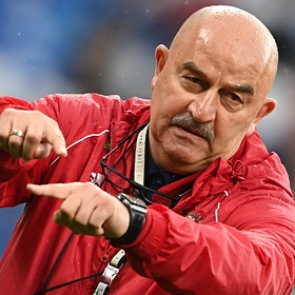 Черчесов оценил шансы сборной России на Евро-2020 фразой «должны знать свое место»