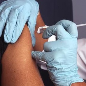 Турция заявила о создании собственной вакцины от COVID-19