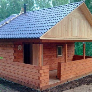 Из чего построить баню: 8 подходящих материалов для стен